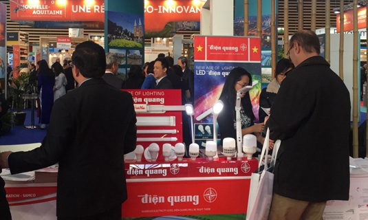 Gian hàng triển lãm của Điện Quang tại Pollutec 2016 (Pháp)