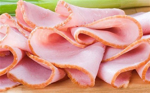 thit-che-bien-san-bi-xem-la-thu-pham-nhieu-ca-chet-som