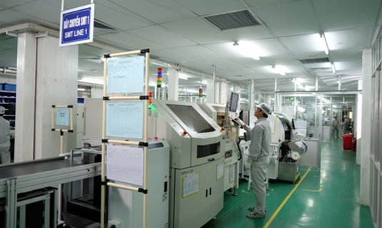 Ảnh dây chuyền sản xuất SMD cty CP Bóng đèn, phích nước Rạng Đông