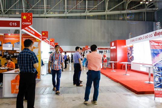 trien_lam_smart_emotion_2017_23