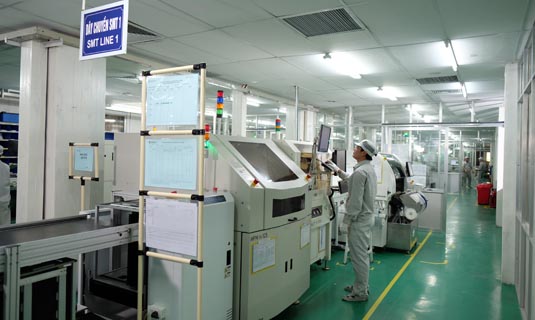 Sản xuất LED SMD tại Rạng Đông.