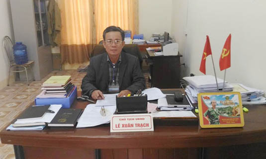 Ông Lê Xuân Trạch chủ tịch UBND xã Quỳnh Giang.