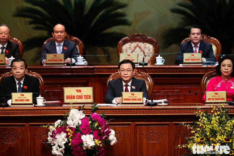 Đoàn Chủ tịch Đại hội Đảng bộ TP Hà Nội lần thứ XVII nhiệm kỳ 2020-2025 - Ảnh: NGUYỄN KHÁNH