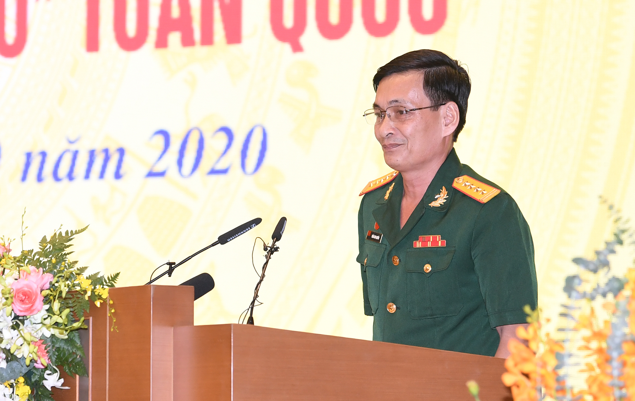 Đại biểu tham luận